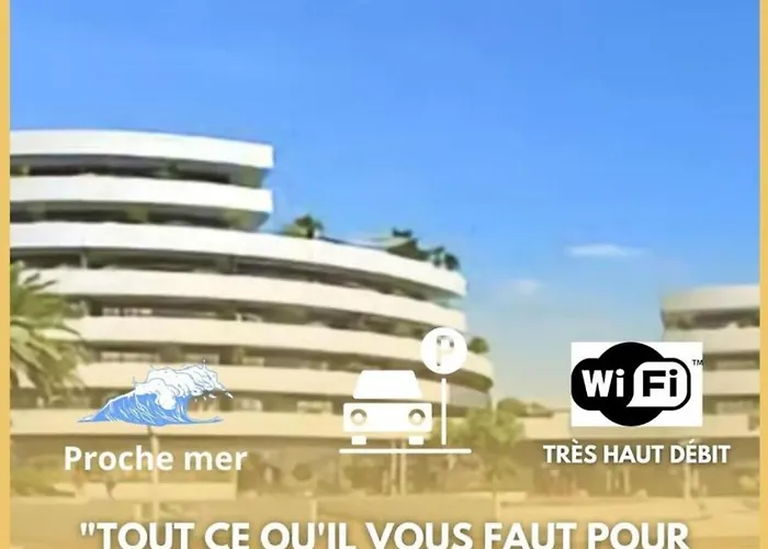 Iconic - Near Casino - Air Conditioned - Parking - Wifi * آجد