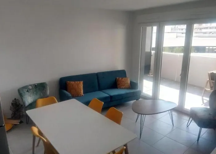 Iconic - Near Casino - Air Conditioned - Parking - Wifi Appartamento